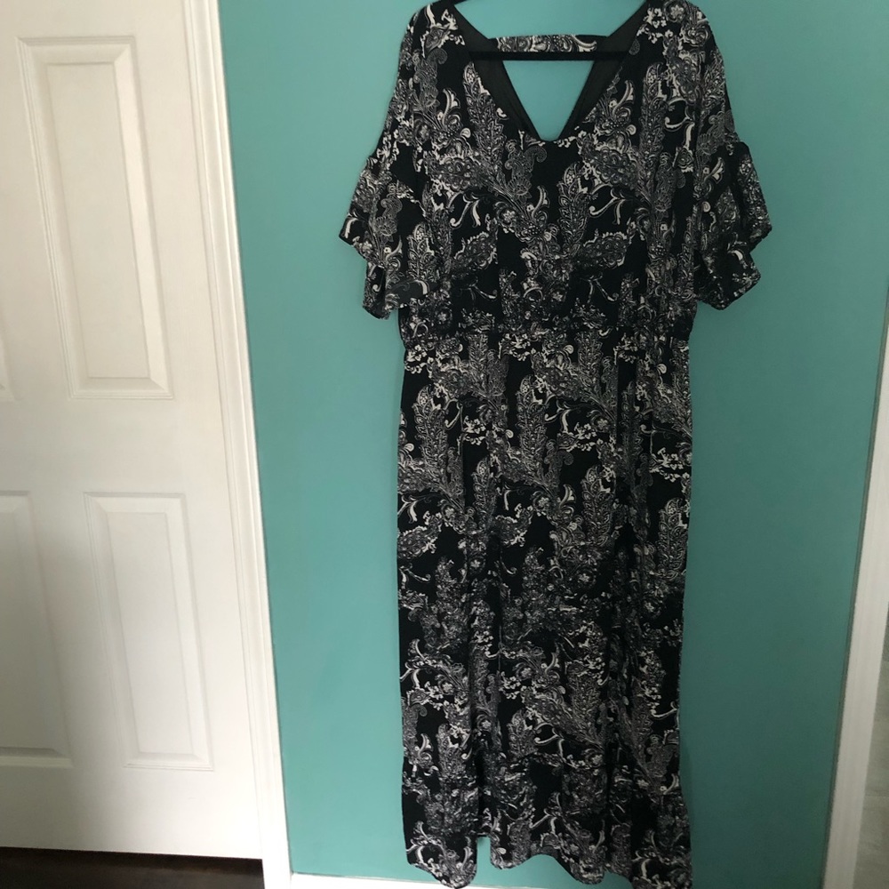 New York Collection Maxi Dress Black and White 3X